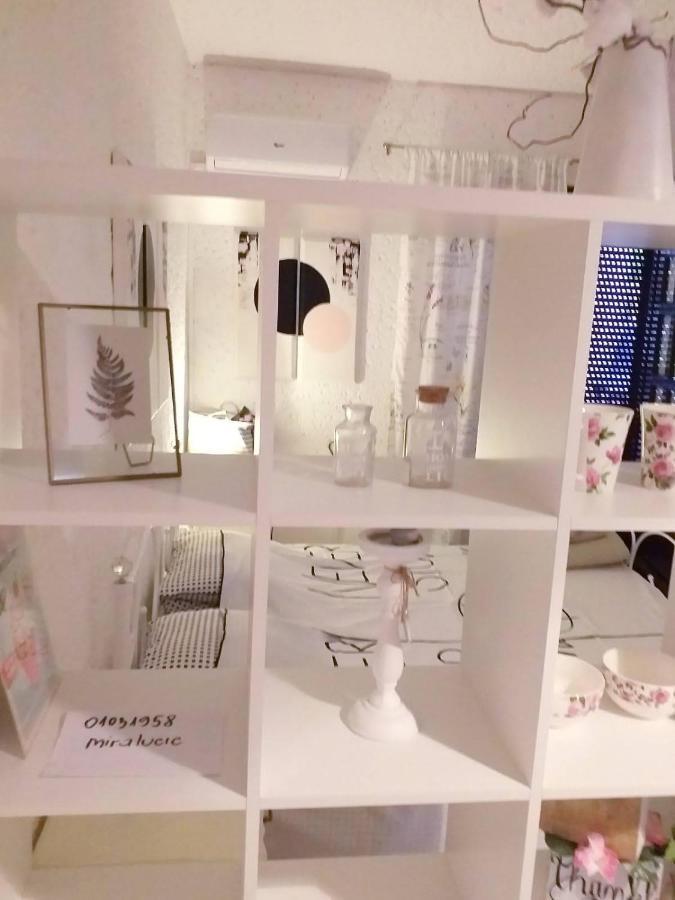 Ninas Dream Apartment Vrsar Ngoại thất bức ảnh
